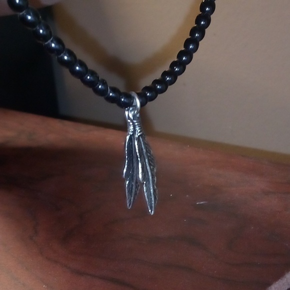 Handmade Feathers & Beads on Leather Bracelet - Picture 8 of 9